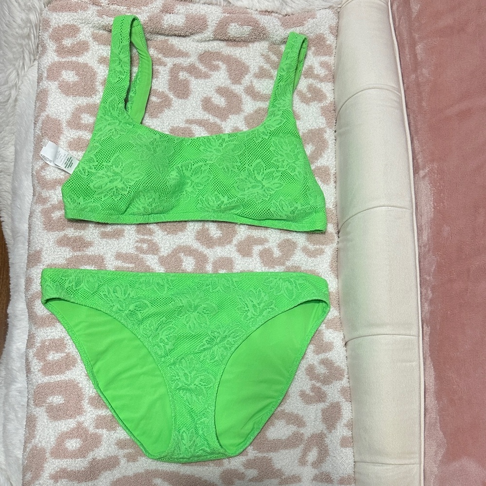 Aerie Green Lace Bralette and Panty Set